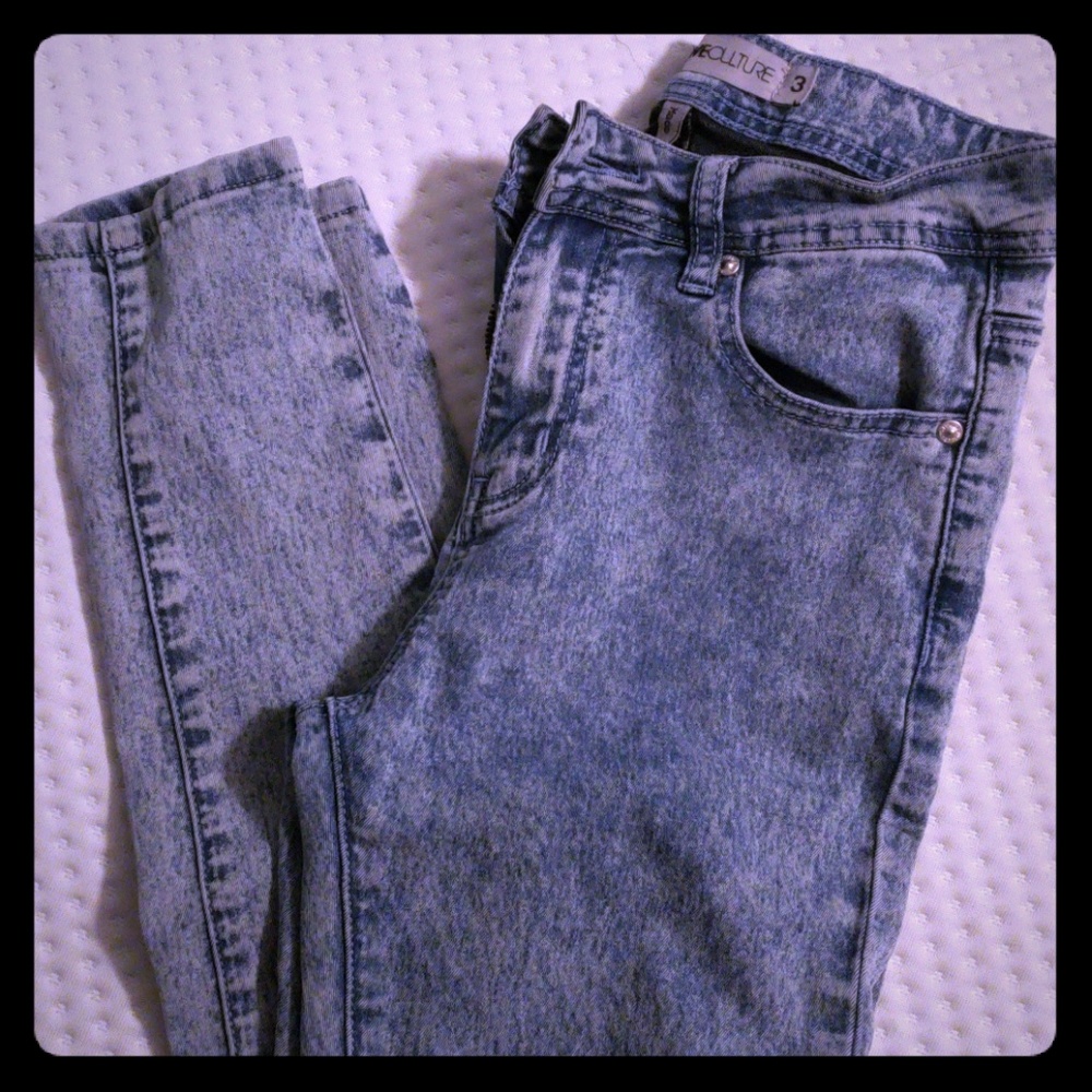 Light highwaisted jeans
